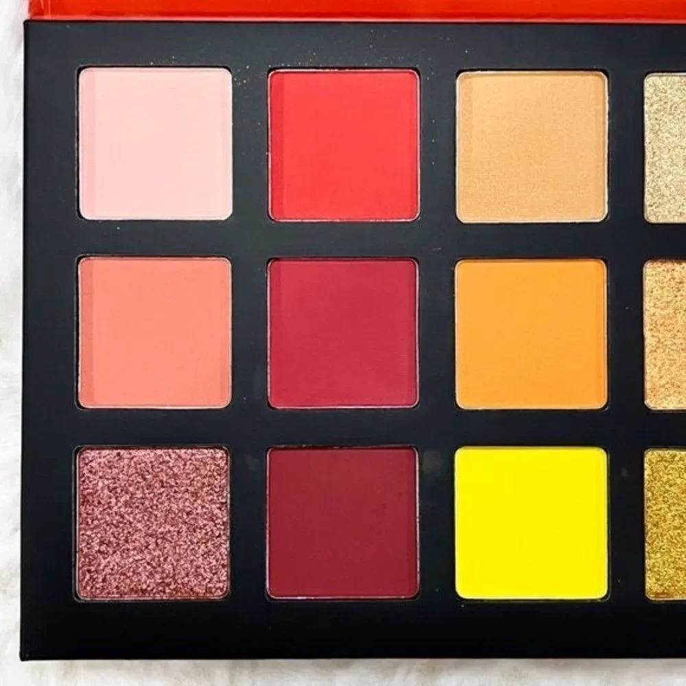 Kara Beauty Magic In The Air‎ Eyeshadow Palette